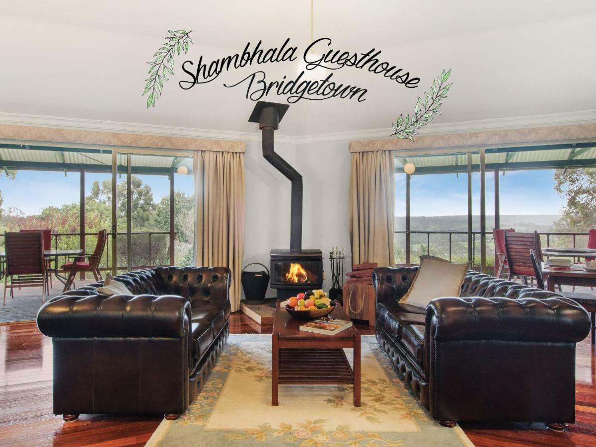 Shambhala Guesthouse Kangaroo Gully Exterior photo